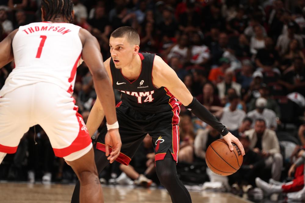 现出积极进 现出积极进