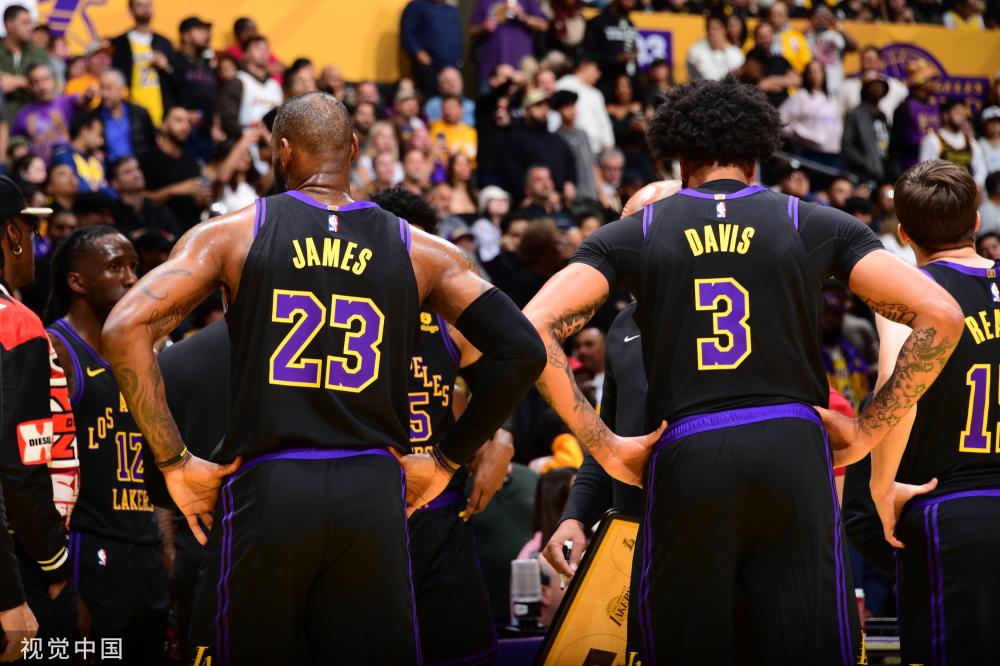 的双重标杆 的双重标杆